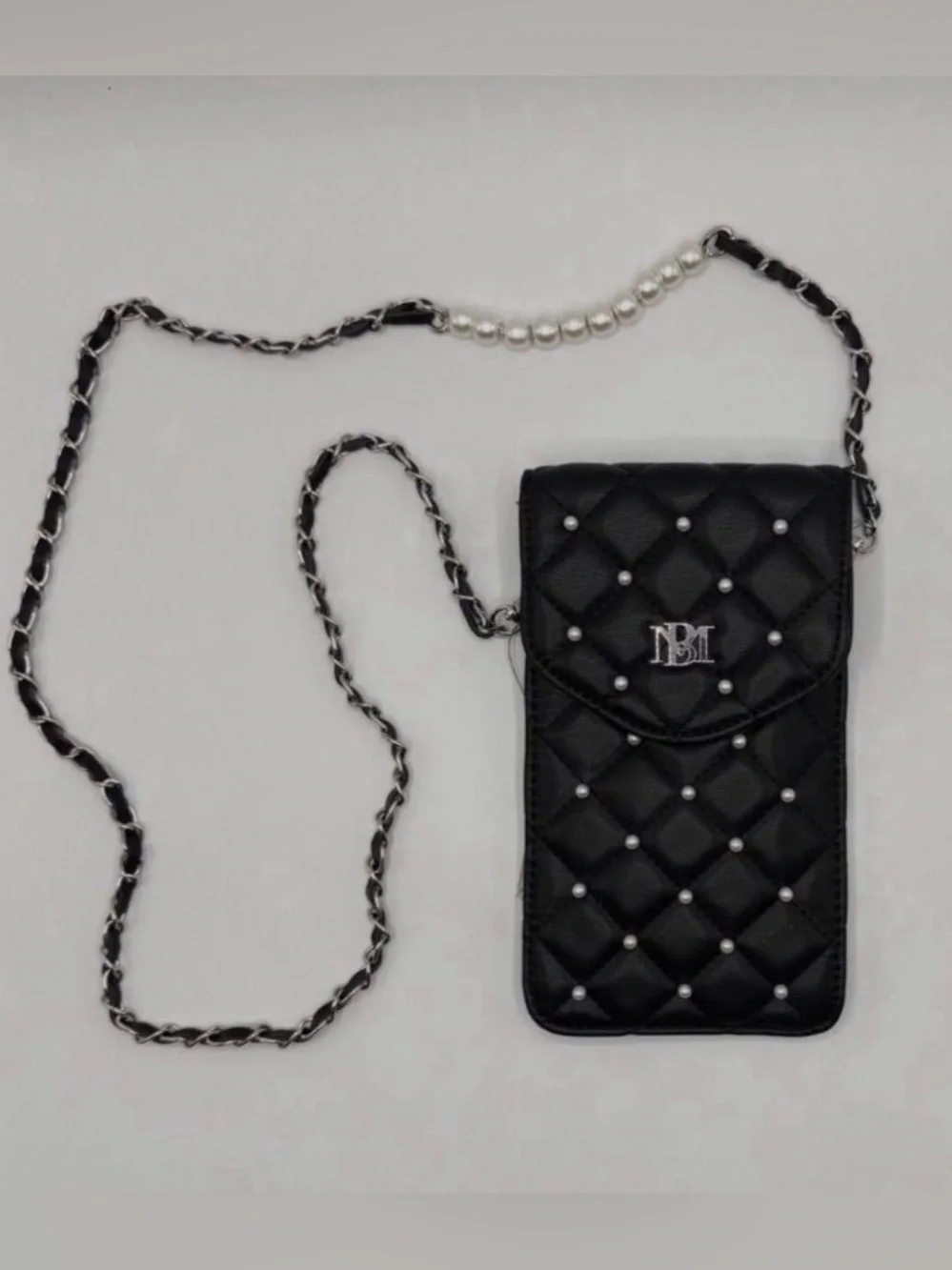 Badgley Mischka Black Quilted Pearl-Accent Phone Pouch NEW WITH TAGS!